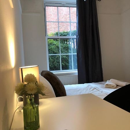 Comfy Private Bedrooms Near O2 Forum Kentish Town, Camden Londres Exterior foto